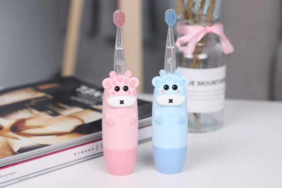 InnoGiO elektrinis dantų šepetėlis žirafa rožinis GIO-450PINK