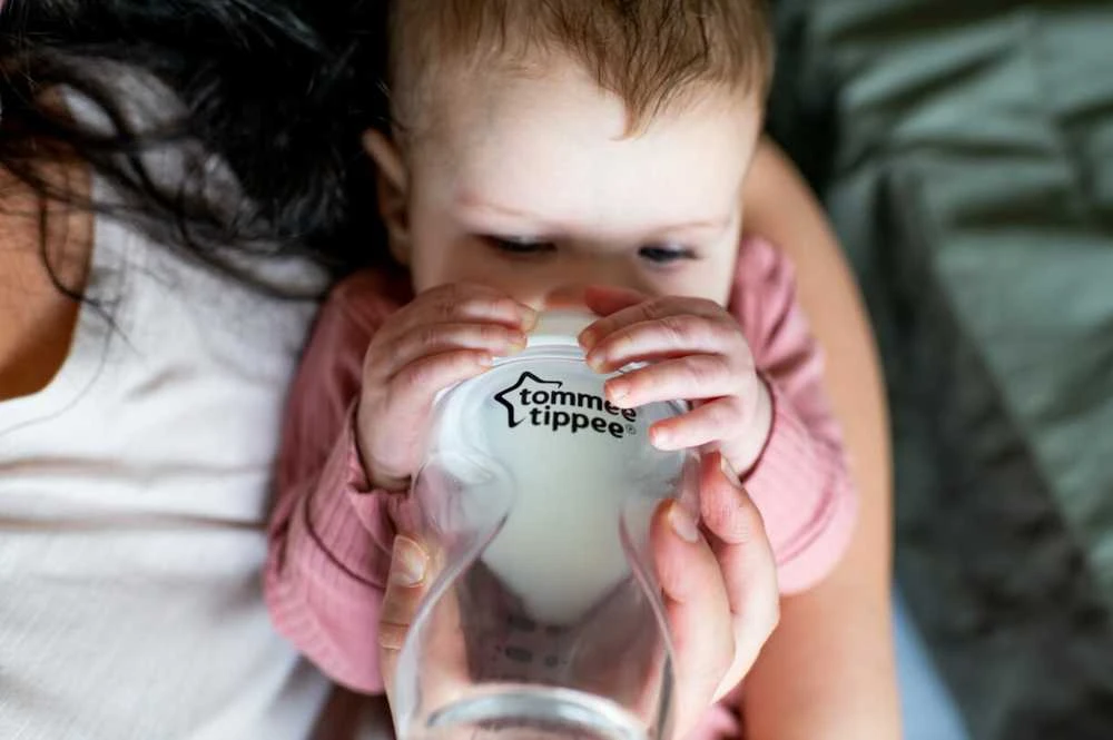 TOMMEE TIPPEE stiklinis buteliukas CTN 150ml 0m+ 42243777