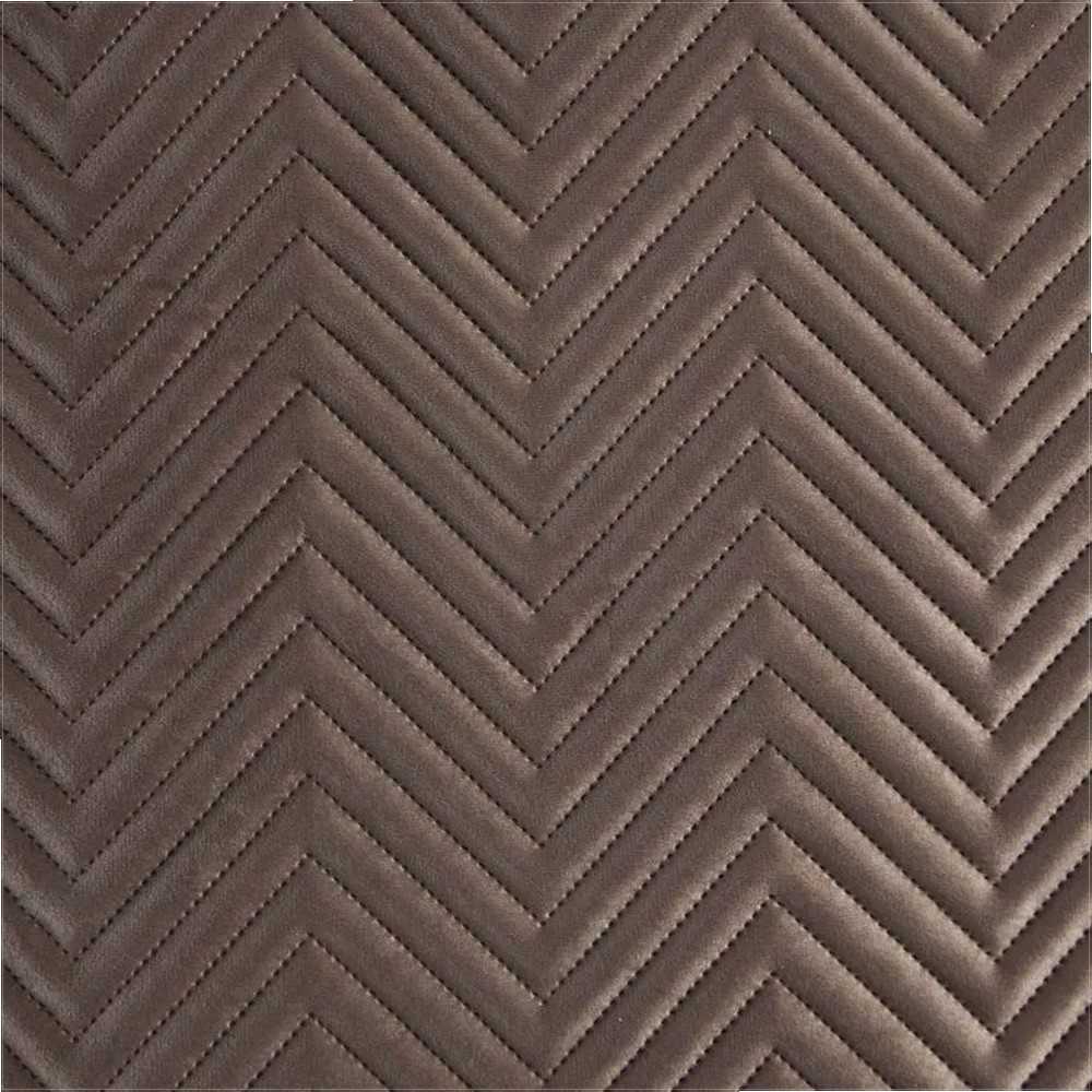 Eurofirany Aksominis dekoratyvinis užtiesalas, 170x210 cm, dvipusis su dygsniuotu raštu, rudas poliesterio uždangalas lovai ar sofai, minkšta lovatiesė miegamajam Lovatiesė