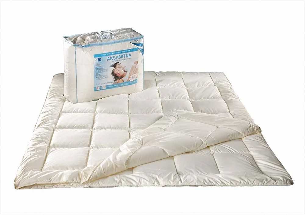 Antialerginė antklodė 160x200 cm, aksominis mikropluoštas, keturių sezonų, 0.60 kg + 0.90 kg, ekru, dviejų sluoksnių dizainas, universali antklodė miegui