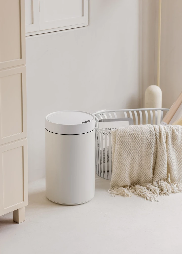 Automatinis šiukšliadėžė, balta, sensorinė, 17 l, virtuvės, bekontaktis, jutiklinė šiukšlinė