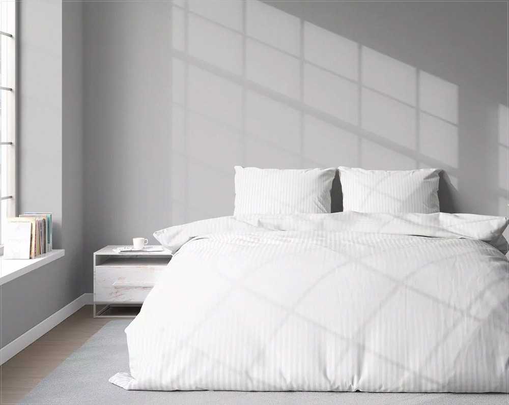 Detexpol Baltas dryžuotas medvilnės ruoželio patalynės komplektas, 180x200 cm antklodės užvalkalas su paslėptu užtrauktuku, 70x80 cm pagalvių užvalkalai, OEKO-TEX sertifikatas, miegamojo tekstilė