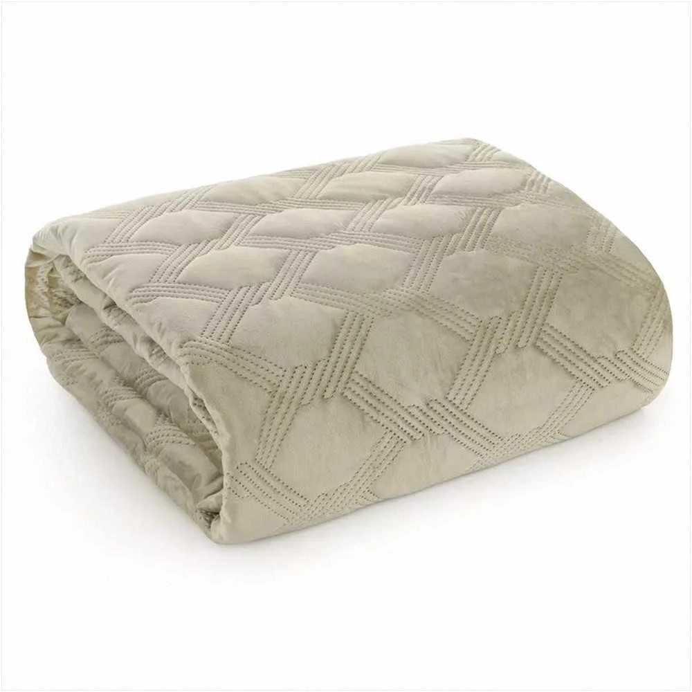 Eurofirany Dekoratyvinis pledas, 170x210 cm, veliūrinis audinys, dryžuotas raštas, hot press technika, 250 g/m² svoris, lovos užtiesalas, minkšta antklodė Lovatiesė