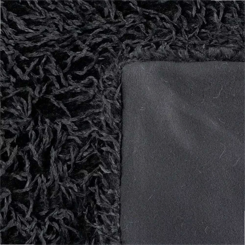 Eurofirany Dirbtinio kailio pledas, 130x170 cm, juodas pliušinis užtiesalas, 580 g/m², 100% poliesteris, jaukus lovos ar sofos užklotas, minkšta antklodė Antklodė