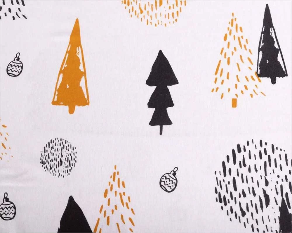 Multitex Flanelinės patalynės komplektas 220x200 cm, balta juoda oranžinė su eglučių ir žaisliukų raštais, 3 dalių rinkinys su užtrauktuku, šilta ir minkšta medvilnė, kalėdinė patalynė