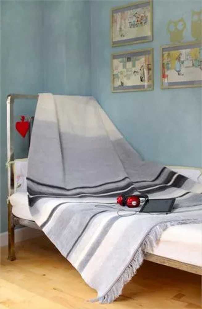 Medvilnės ir akrilo mišinio pledas, 150x200 cm, dvipusis su kutais, šiltas ir minkštas užtiesalas svetainei ar miegamajam, dekoratyvinė lovatiesė, namų tekstilė