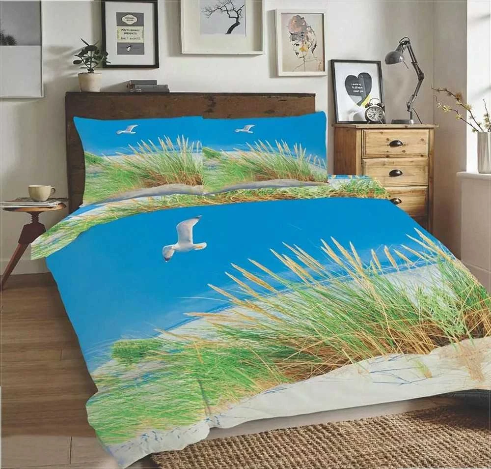 Multitex Medvilninės patalynės komplektas 220x200 cm, paplūdimio žuvėdrų ir žolės melsvai žalias raštas, 3 dalių rinkinys su antklodės ir pagalvių užvalkalais, OEKO-TEX sertifikatas, miegamojo tekstilė