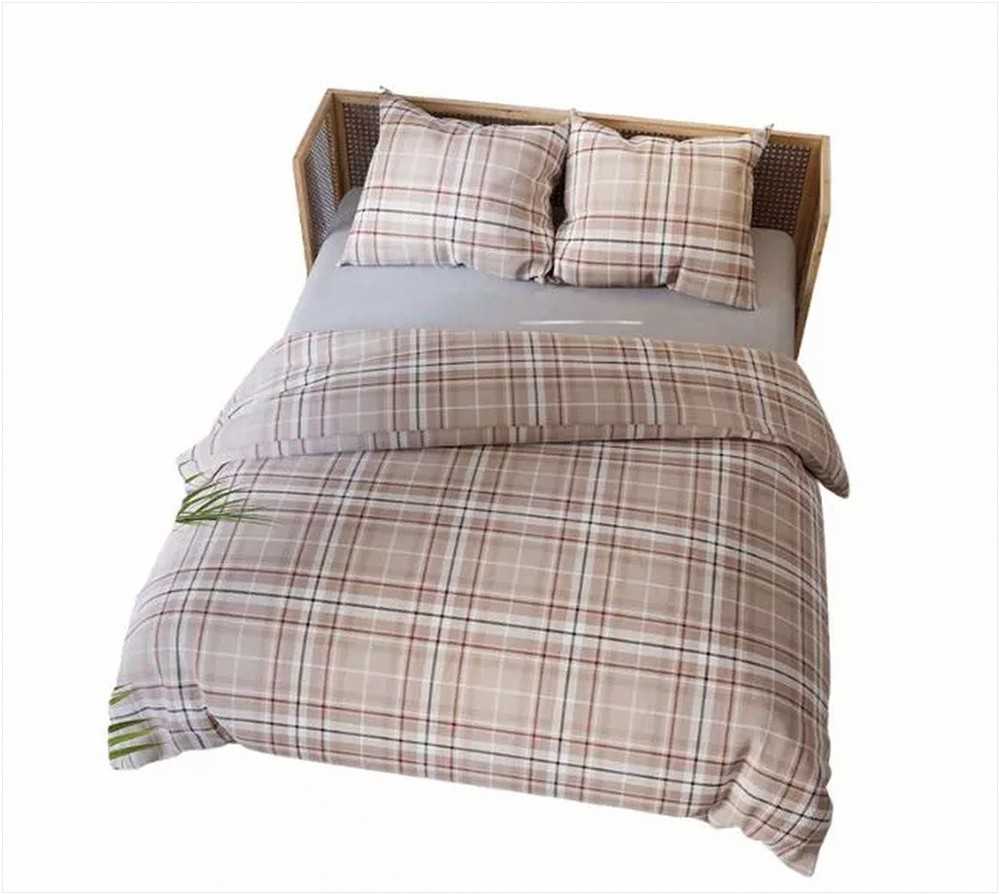 Medvilninio satino patalynės komplektas, 220x200 cm antklodės užvalkalas su dviem pagalvių užvalkalais, 115 g/m² audinio tankis, elegantiška miegamojo tekstilė, minkšta patalynė