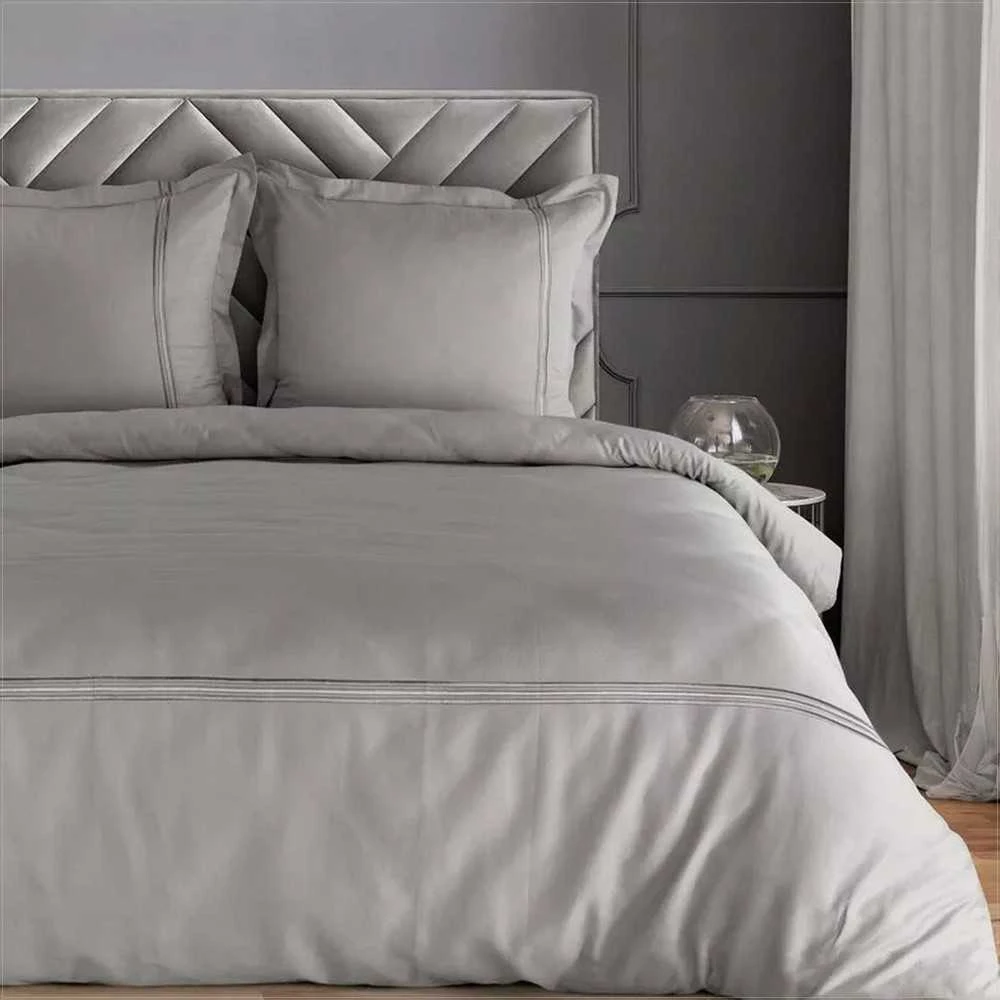 Eurofirany Medvilninio satino patalynės komplektas, 160x200 cm, sidabrinė spalva, siuvinėtas gėlių raštas, užsegimas užtrauktuku, 125 g/m² svoris, kvėpuojantis medvilnės audinys, minkšta patalynė
