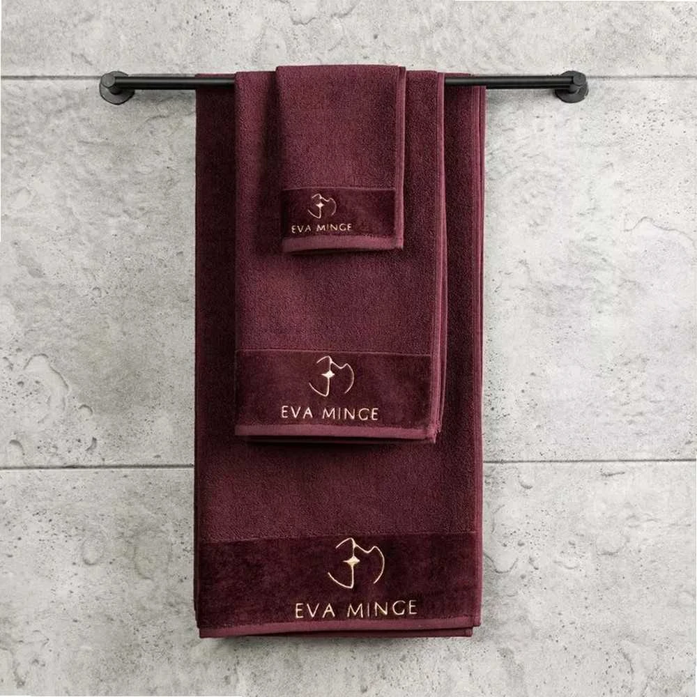 Rankšluostis Eurofirany Medvilninių rankšluosčių rinkinys dėžutėje, 3 dalys, 550 g/m², aksominis apvadas, siuvinėtas logotipas, vonios reikmenys, dovana