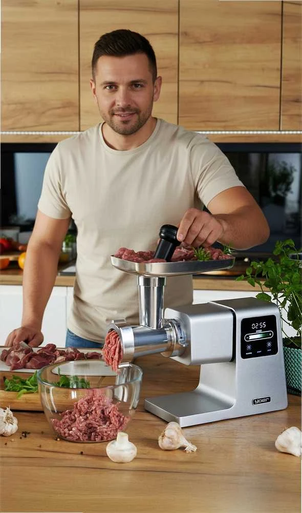 Mėsmalė Grindforce 7-in-1 metalinė mėsos malimo mašina malimui, sulčių spaudimui, smulkinimui, didelė galia 2500W, nerūdijančio plieno daugiafunkcis virtuvinis kombainas, 7 in 1 mėsos malūnėlis, metalinė mėsos malyklė su priedais, elektrinė pjaustyklė