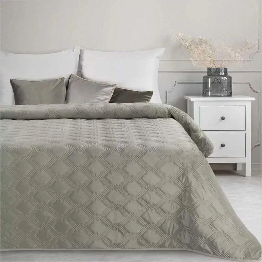 Eurofirany Sidabrinis geometrinis aksominis lovos patiesalas, 200x220 cm, modernus miegamojo dekoras, karšto spaudimo raštas, dekoratyvinė lovatiesė, minkštas pledas Lovatiesė