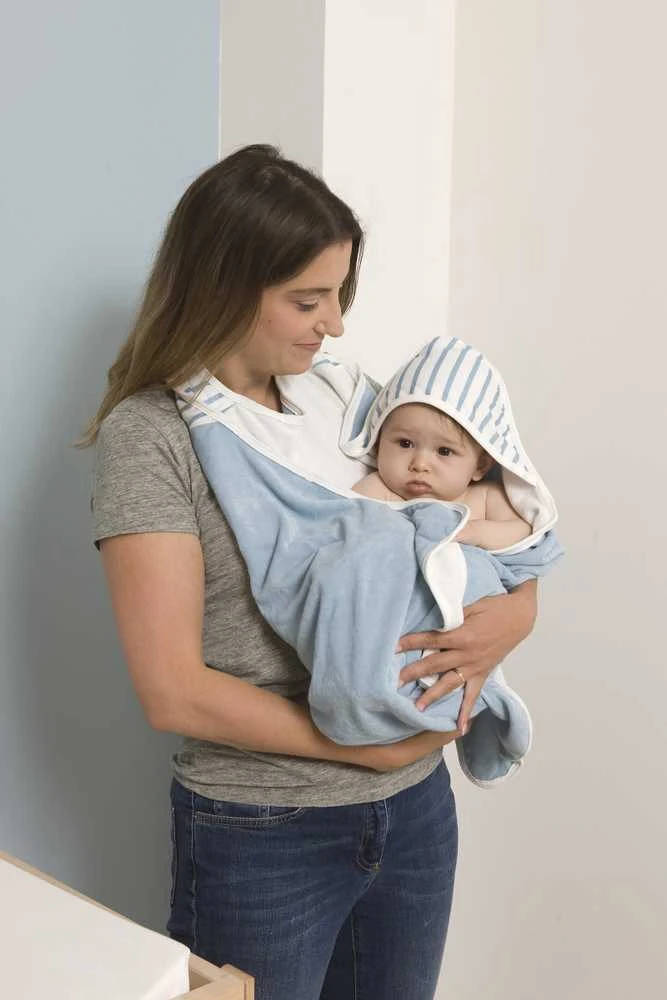 Babytolove Bambukinis kūdikio rankšluostis - mėlynos juostelės