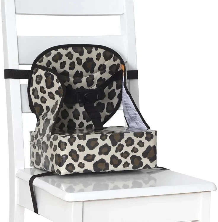 Babytolove „Easy UP“ paaukštinimo kėdutė – leopardo raštas