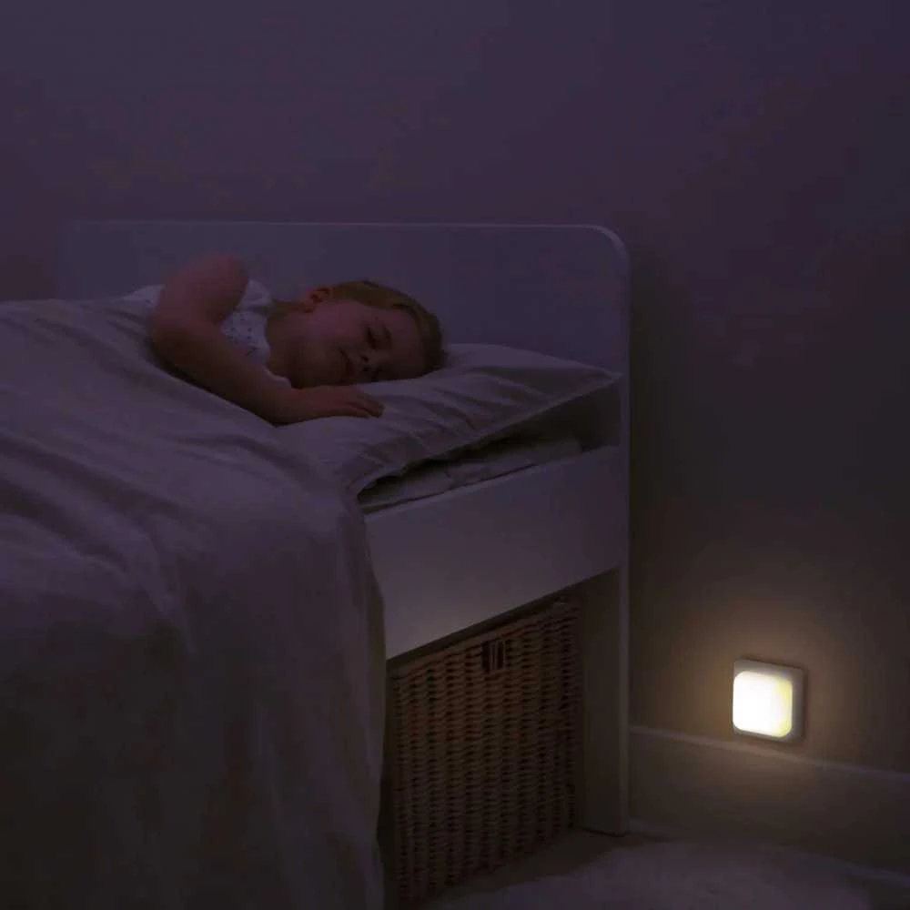 Cloud B Nešiojama naktinė lemputė „Cube B™“ – šviečiantis kubas – Sarenka Finley
