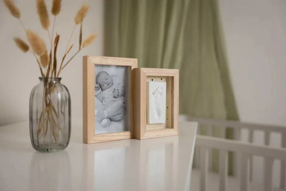 Home Styling Collection „Petit Artichaut“ dviejų dalių paveikslas ir nuotraukų rėmelis – širdelės