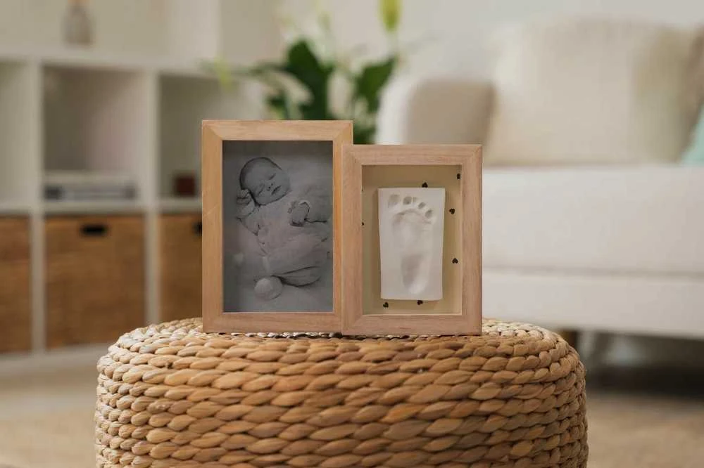 Home Styling Collection „Petit Artichaut“ dviejų dalių paveikslas ir nuotraukų rėmelis – širdelės
