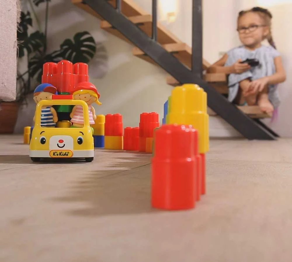 K's Kids Nuotoliniu būdu valdomas mokyklinis autobusas - kaladėlių rinkinys