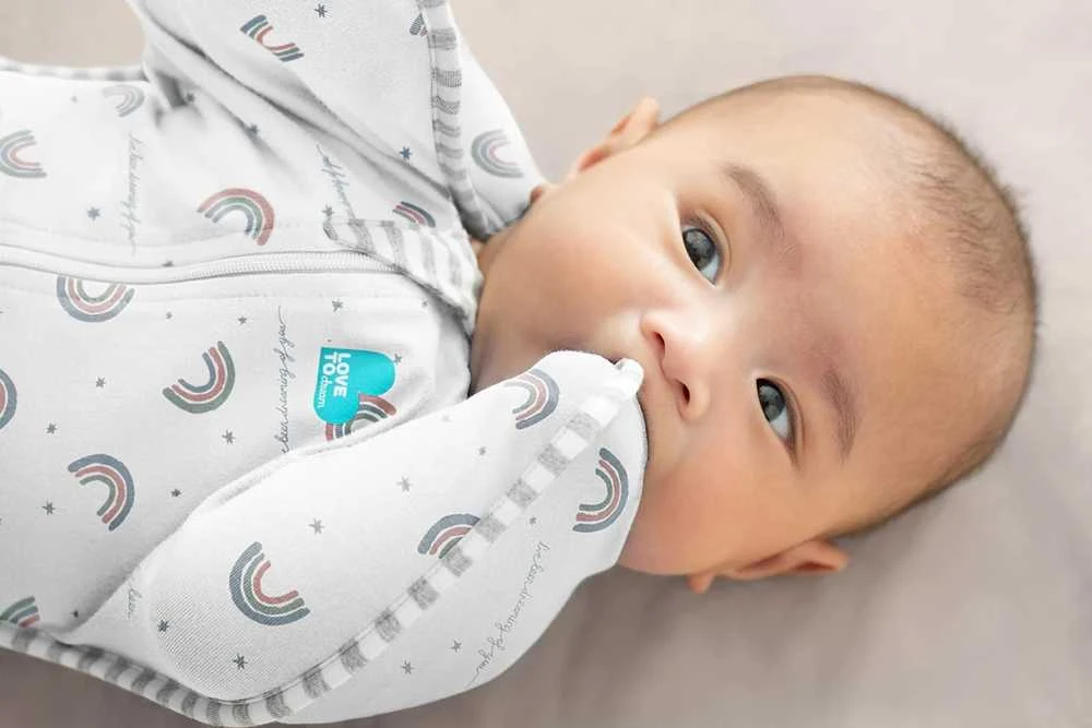 Love To Dream Swaddle UP - M dydis - baltas, vaivorykštės spalvos - 1 ŽINGSNIS - 1 TOG Original