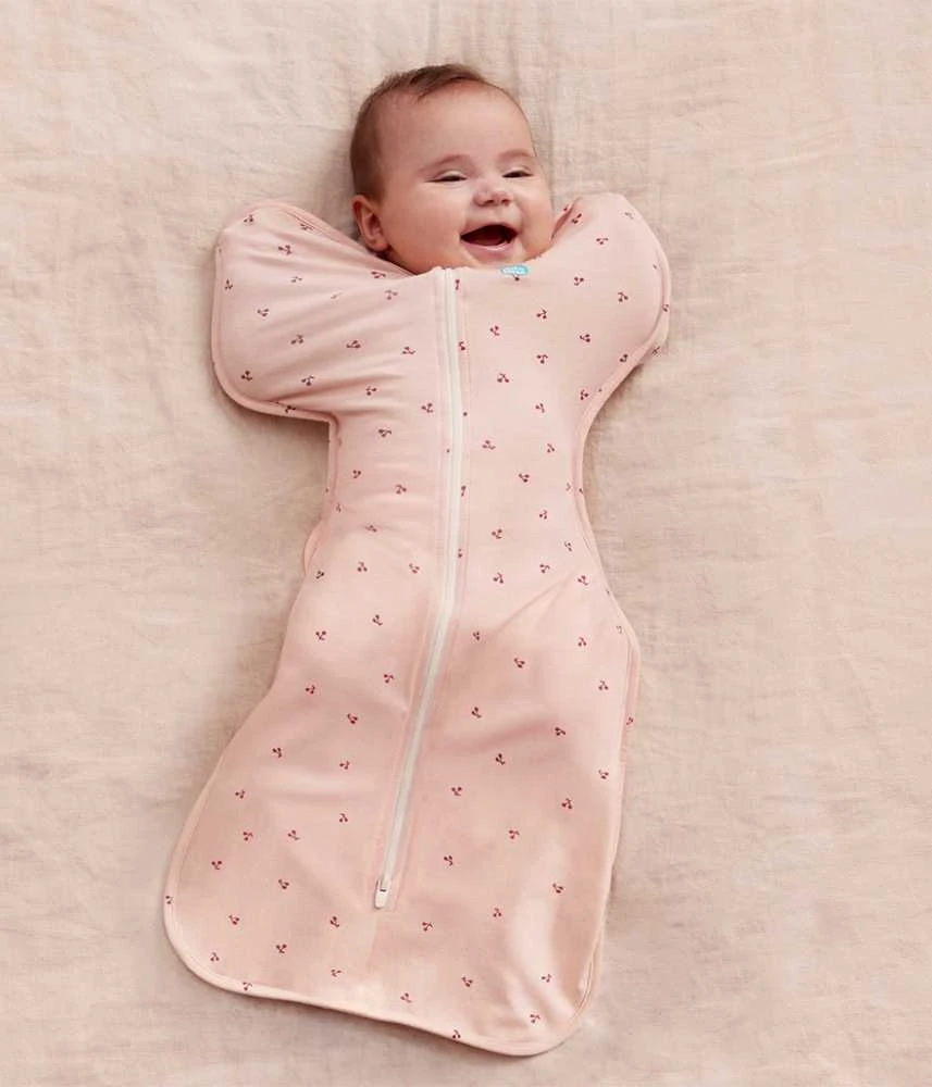 Love To Dream „Swaddle UP“ – M dydis – rausvos vyšnios – 1 ŽINGSNIS – SUJUNGIMAS 1