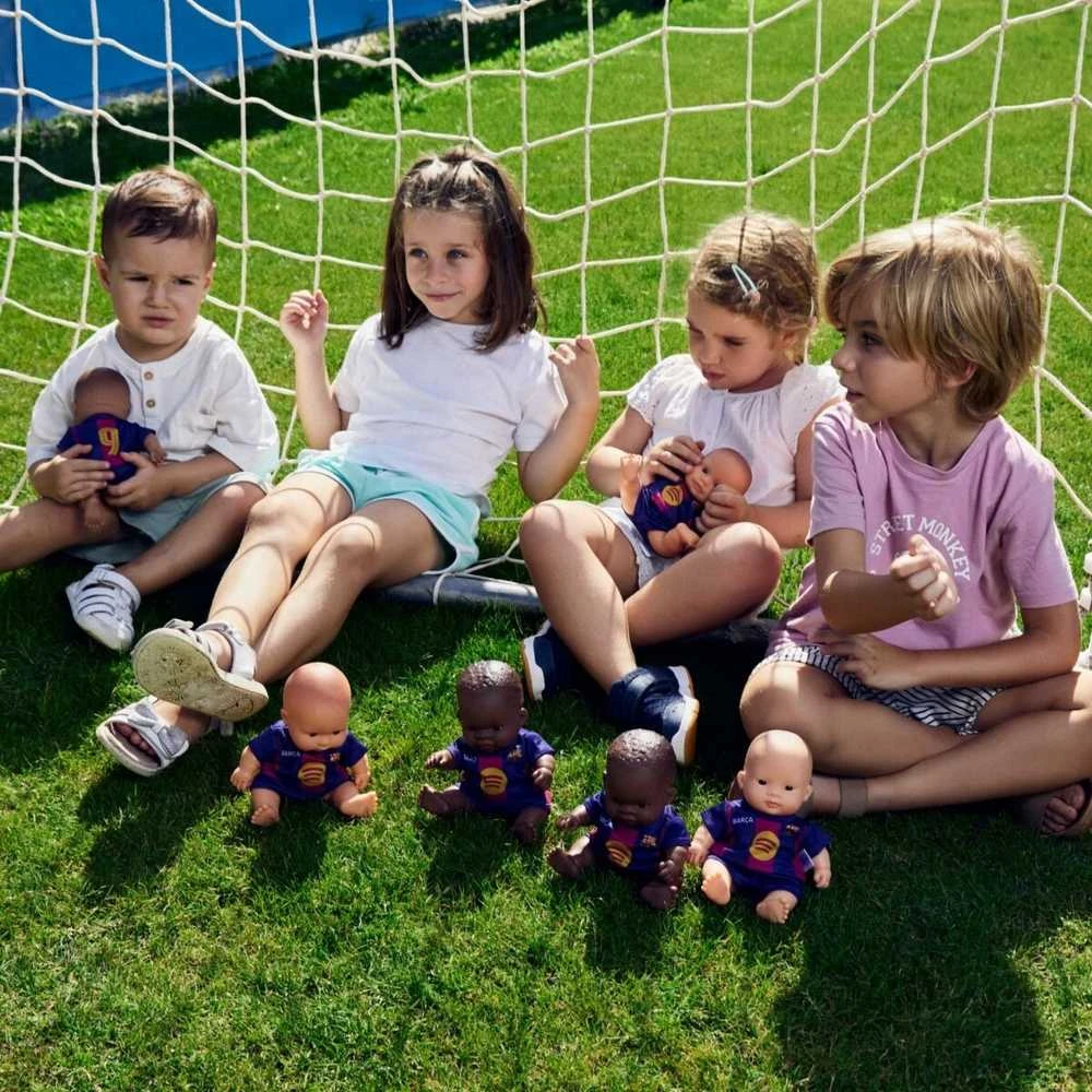 Miniland Barcelona Real Lėlė FC Barcelona vaikinas afrikietis - 21 cm