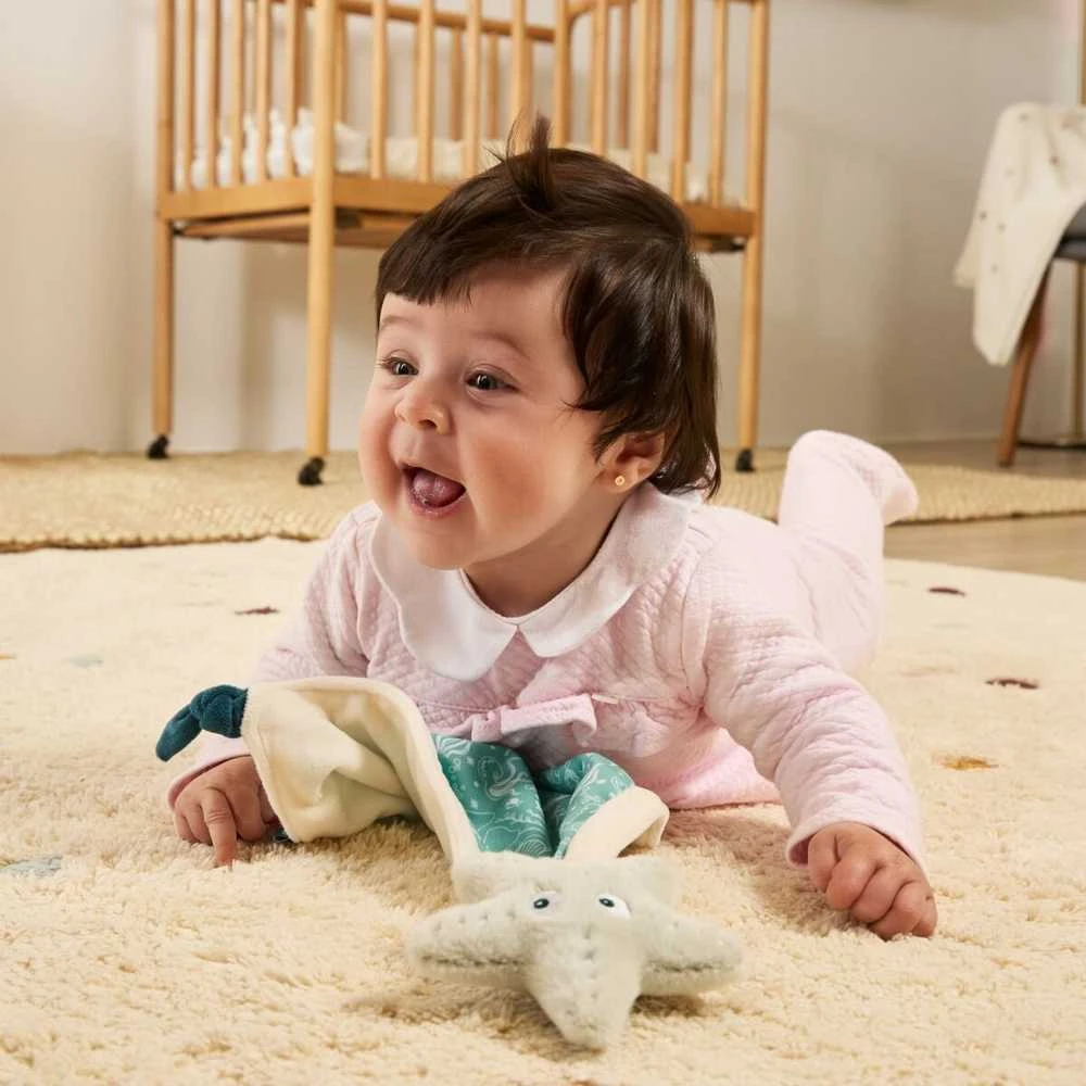 Miniland Adorable Moments Jutiminis žaisliukas „Jūros žvaigždė“ – žavingos akimirkos