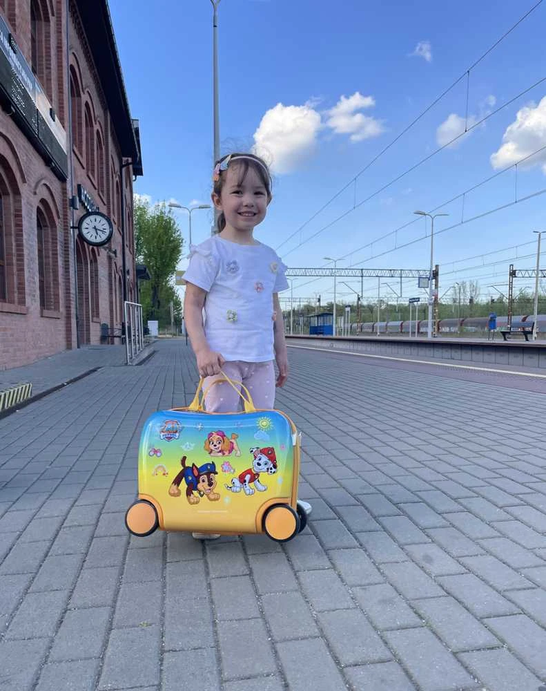 Kelioninis lagaminas su ratukais Nickelodeon Paw Patrol (Šunyčiai patruliai), Geltonas