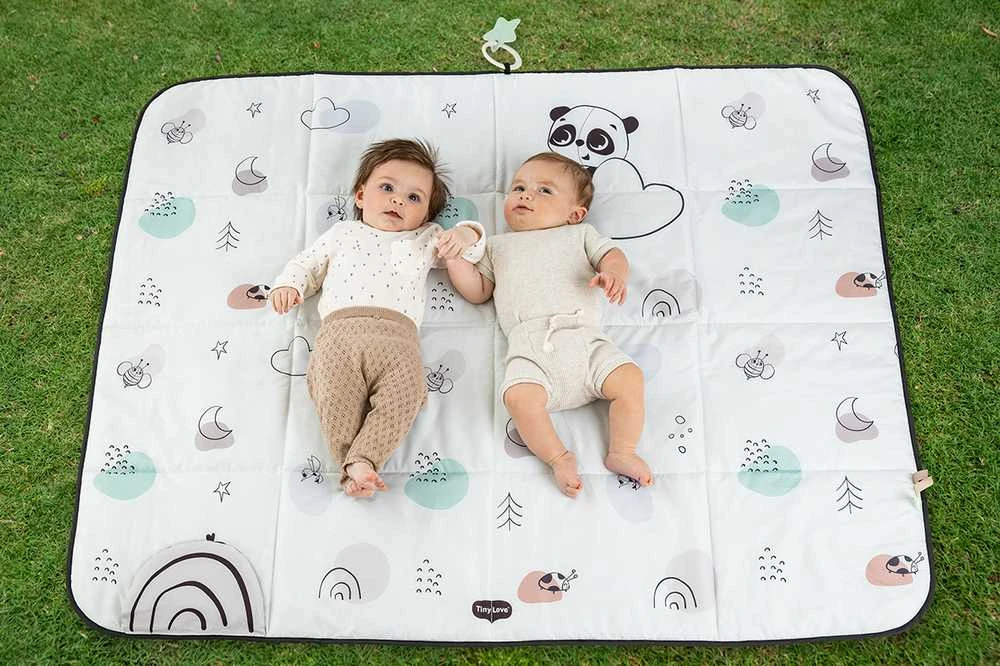 TINY LOVE TL12086000 Edukacinis / kelioninis kilimėlis XL DECOR juodas/baltas