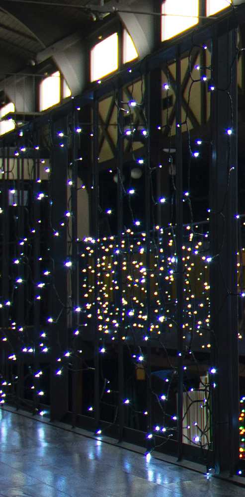 Kalėdų žiburiai Retlux 500 LED balta šalta
