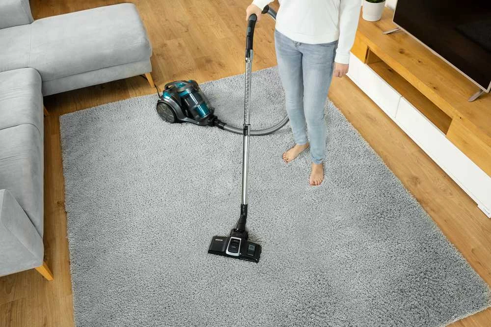 Sencor dulkių siurblys SVC1086TQ 700W(3,5l dulkių talpykla)