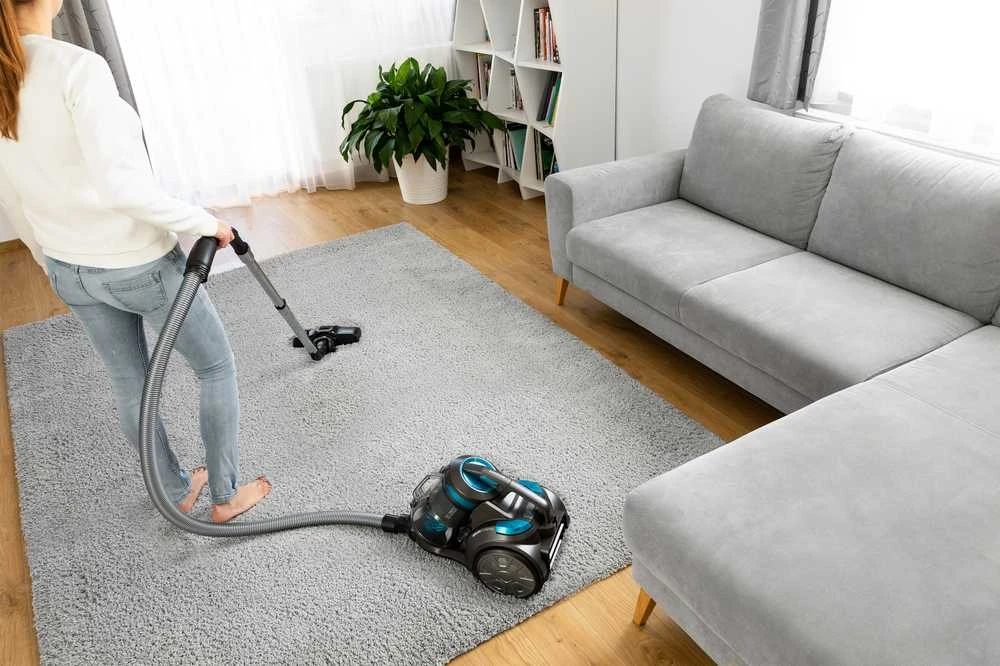 Sencor dulkių siurblys SVC1086TQ 700W(3,5l dulkių talpykla)