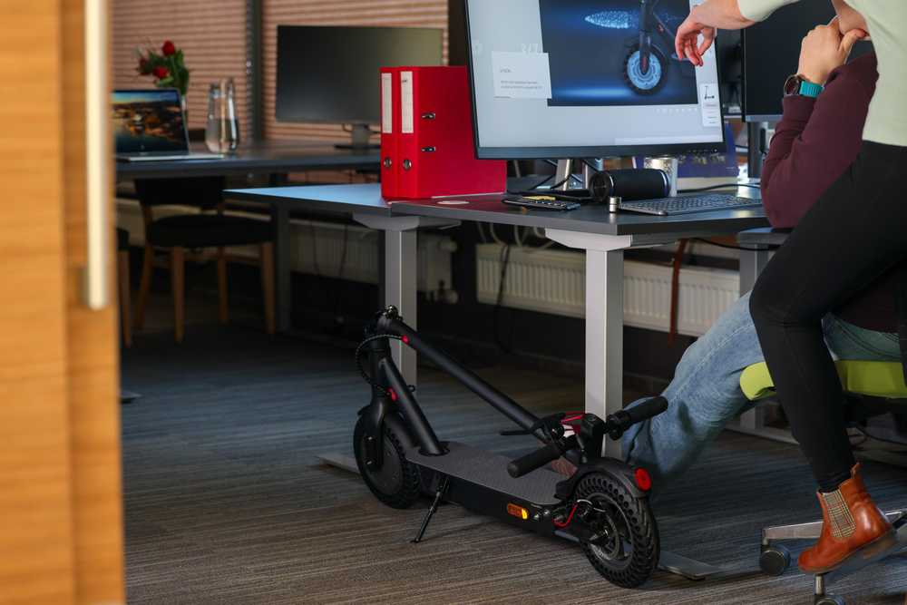 Sencor Hulajnoga ONE elektrinis paspirtukas, 350W | 25 km