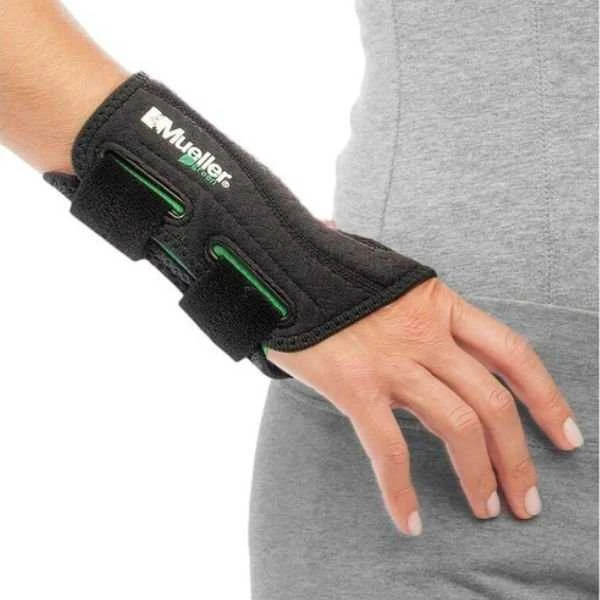 Riešo stabilizatorius | Mueller riešo įtvaras, dešinė ranka L/XL