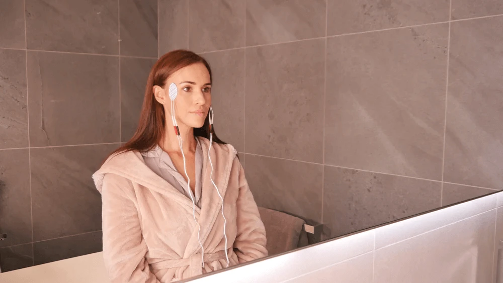 Tenscare "Uniglo" elektrostimuliacijos ir mikrosroviųjų srovių prietaisas, 1 vnt.