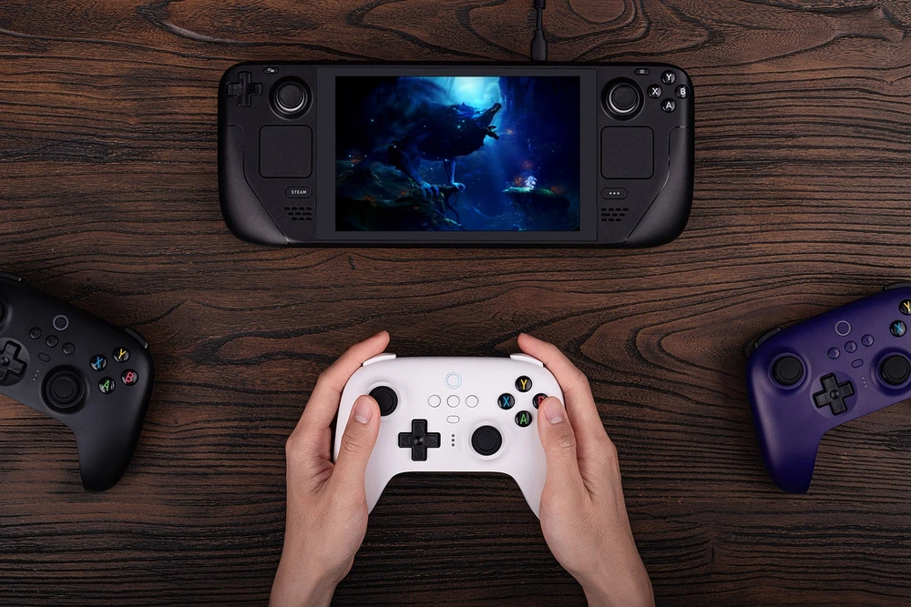 8BitDo Ultimate 2.4G Pad PC Hall Ed/Baltas
