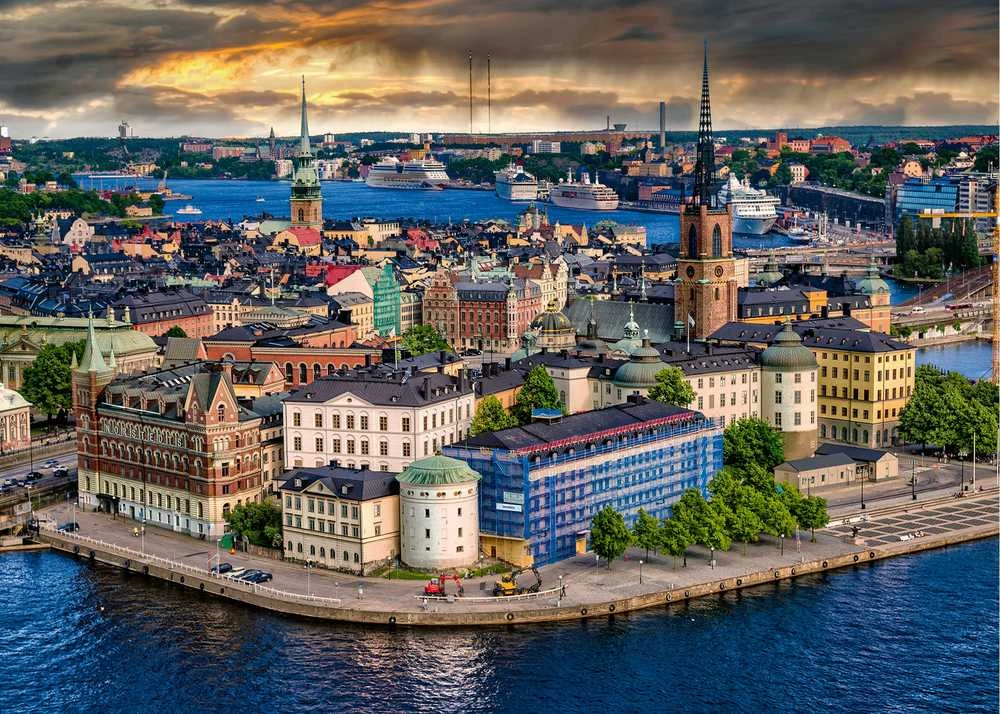 Ravensburger Dėlionė 1000 vnt. - Skandinaviškas Stokholmas, Švedija aprašymas - Prekės nuotrauka