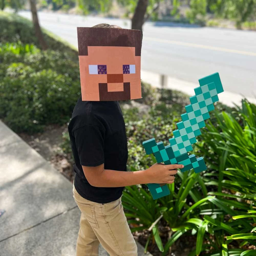 Disguise,Minecraft Apsiaustas, „Minecraft“ apranga – „Minecraft“ kardas su apsiaustu (156239)