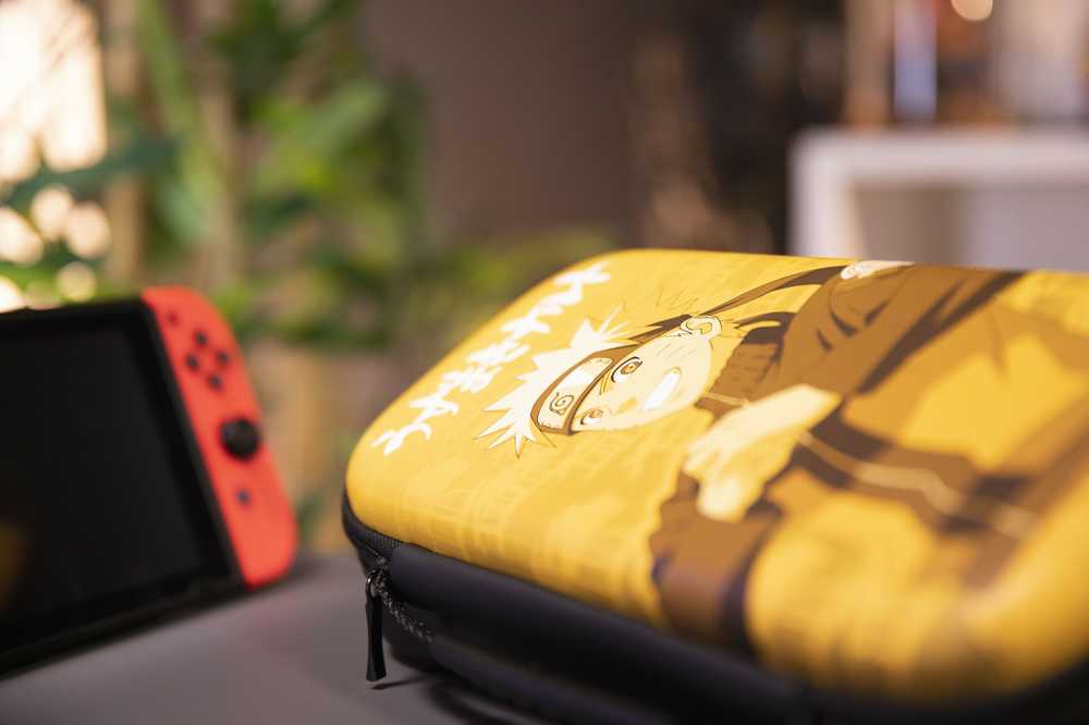 Konix Naruto Switch nešiojimo krepšys Geltona