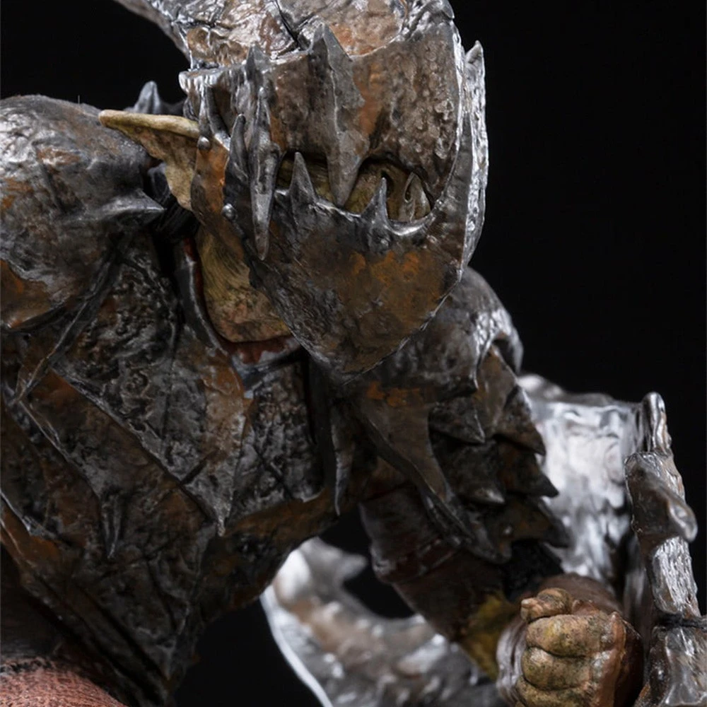 Iron Studios LORD OF THE RINGS Žiedų valdovas – šarvuotų orkų statulos meno skalė 1/10