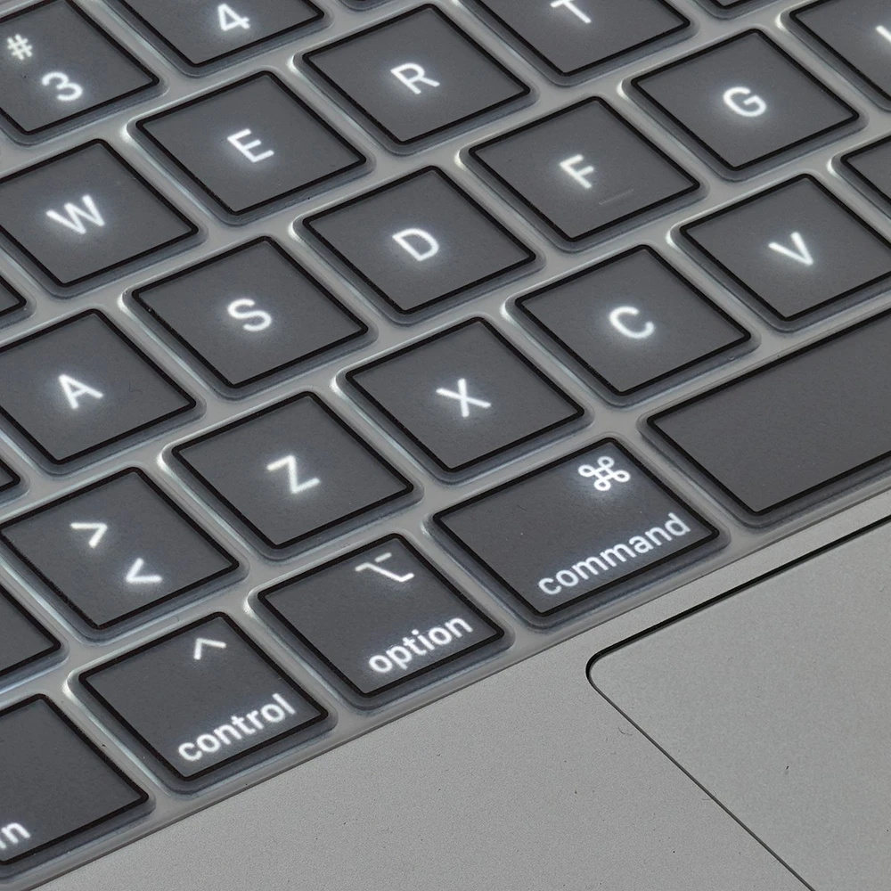 Philbert - klaviatūros dėklas Europai, skirtas „MacBook Pro 13“ M1-M2 2020/2022 ir 16“ 2019 - permatomas/juodas