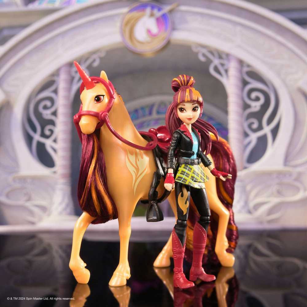 Unicorn Academy Lėlė Valentina ir vienaragis Cinder