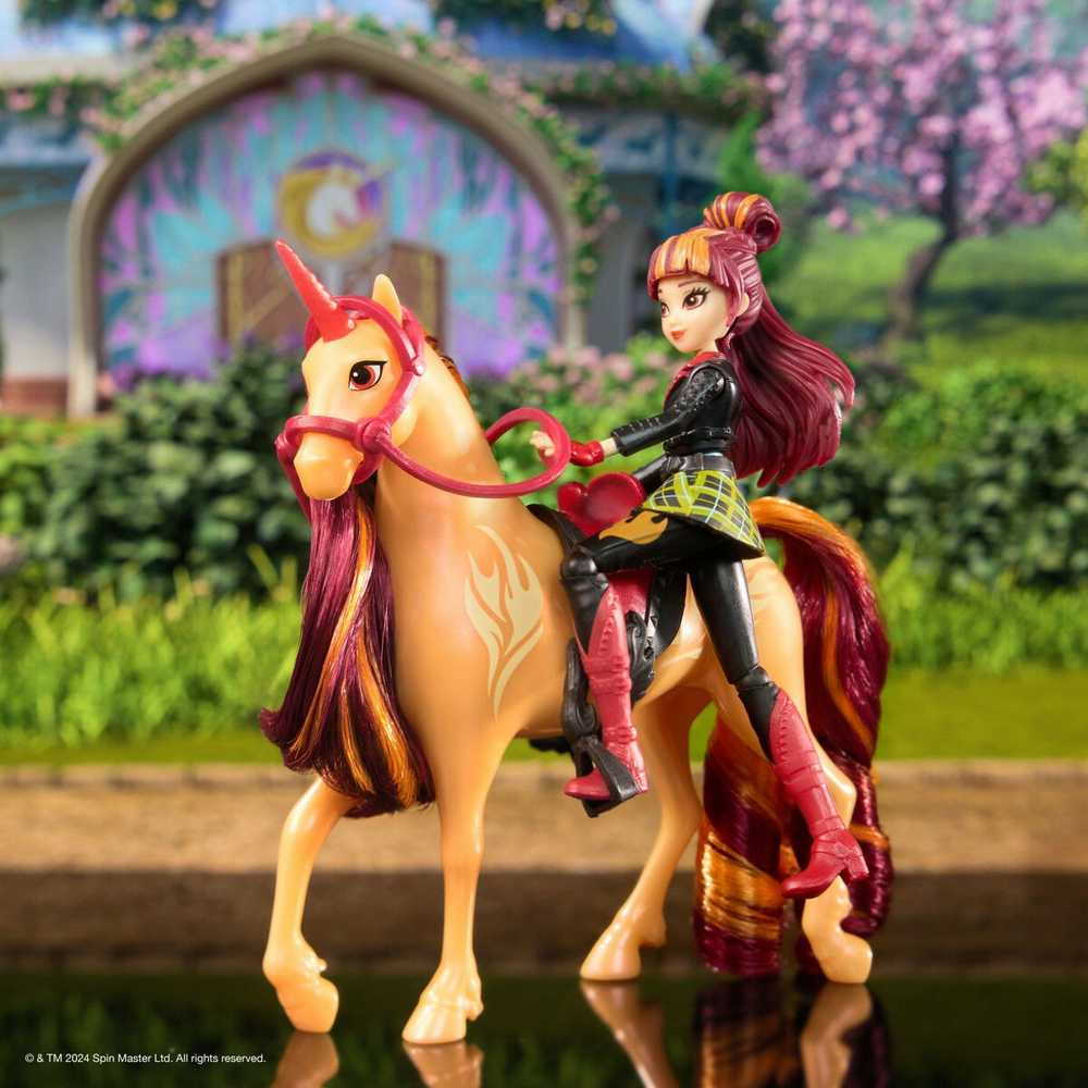 Unicorn Academy Lėlė Valentina ir vienaragis Cinder