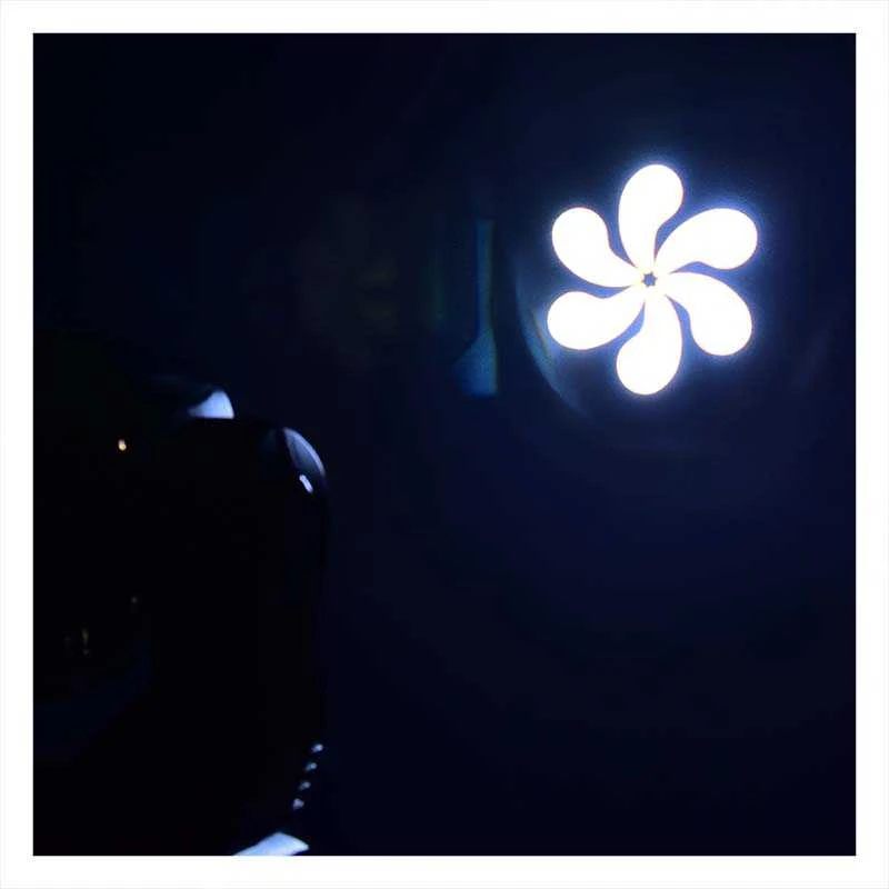 L4M LIGHT4ME Mini Spot 60 Prism – LED judanti galvutė