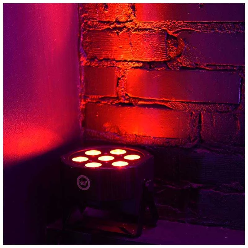 LIGHT4ME TRI PAR Basic 7x9 - LED scenos prožektorius