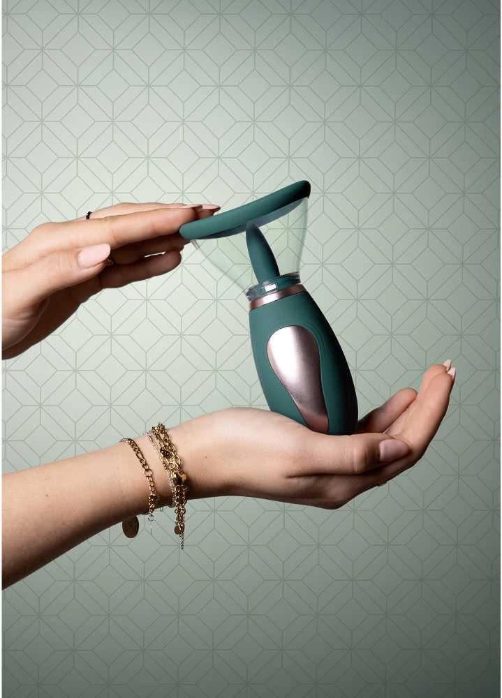 Pumped By Shots Patobulinimas – Automatinis – 13 greičių – Silikonas – Įkraunamas Vulva ir Pientraukis
