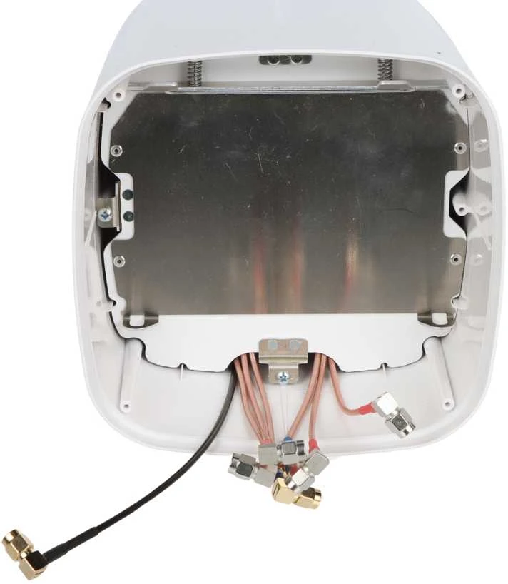 ANTENA PR1ICA70 COMBO Wi-Fi 5G GNSS Teltonika