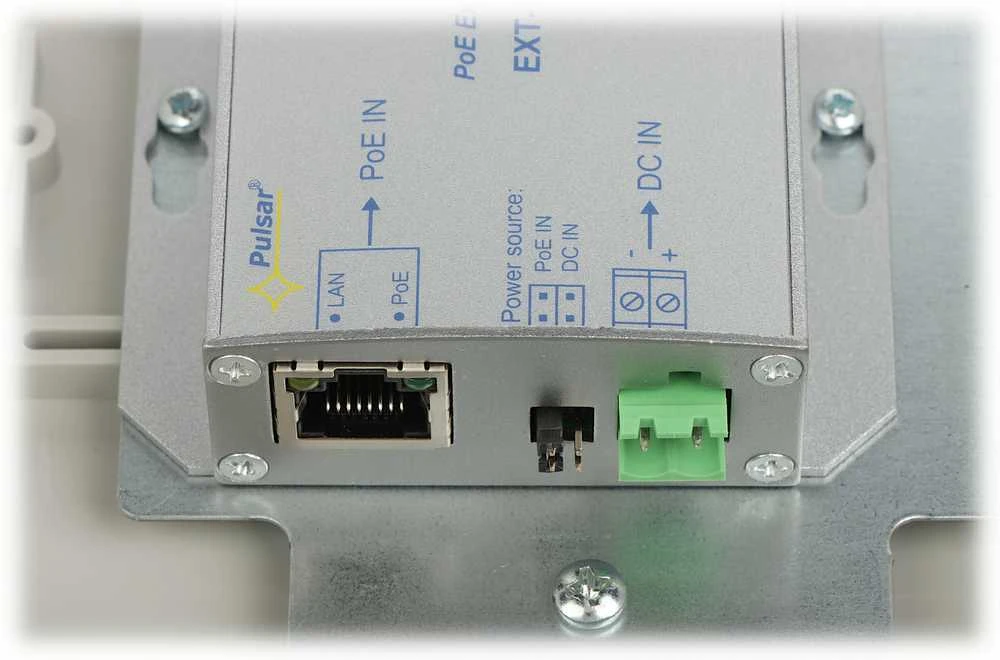 Pulsar EXTENDER EXT-POE4H hermetiškame gaubte PULSAR