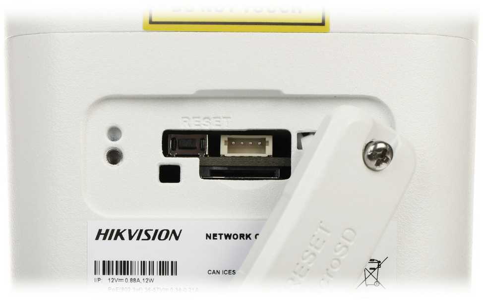 Hikvision IP Camera DS-2CD2T63G2-4LI (2.8mm)