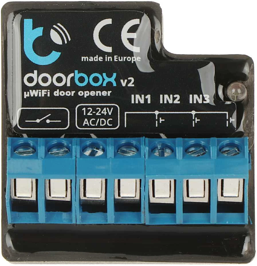 Blebox DoorBox išmanus wifi durų ir praėjimo kontroleris 12-24V AC / DC valdomas programėle ar jungikliu