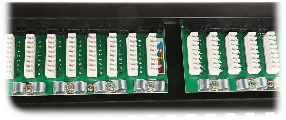 TST KOMUTACINIS SKYDELIS RJ-45 PP-24/RJ/6C